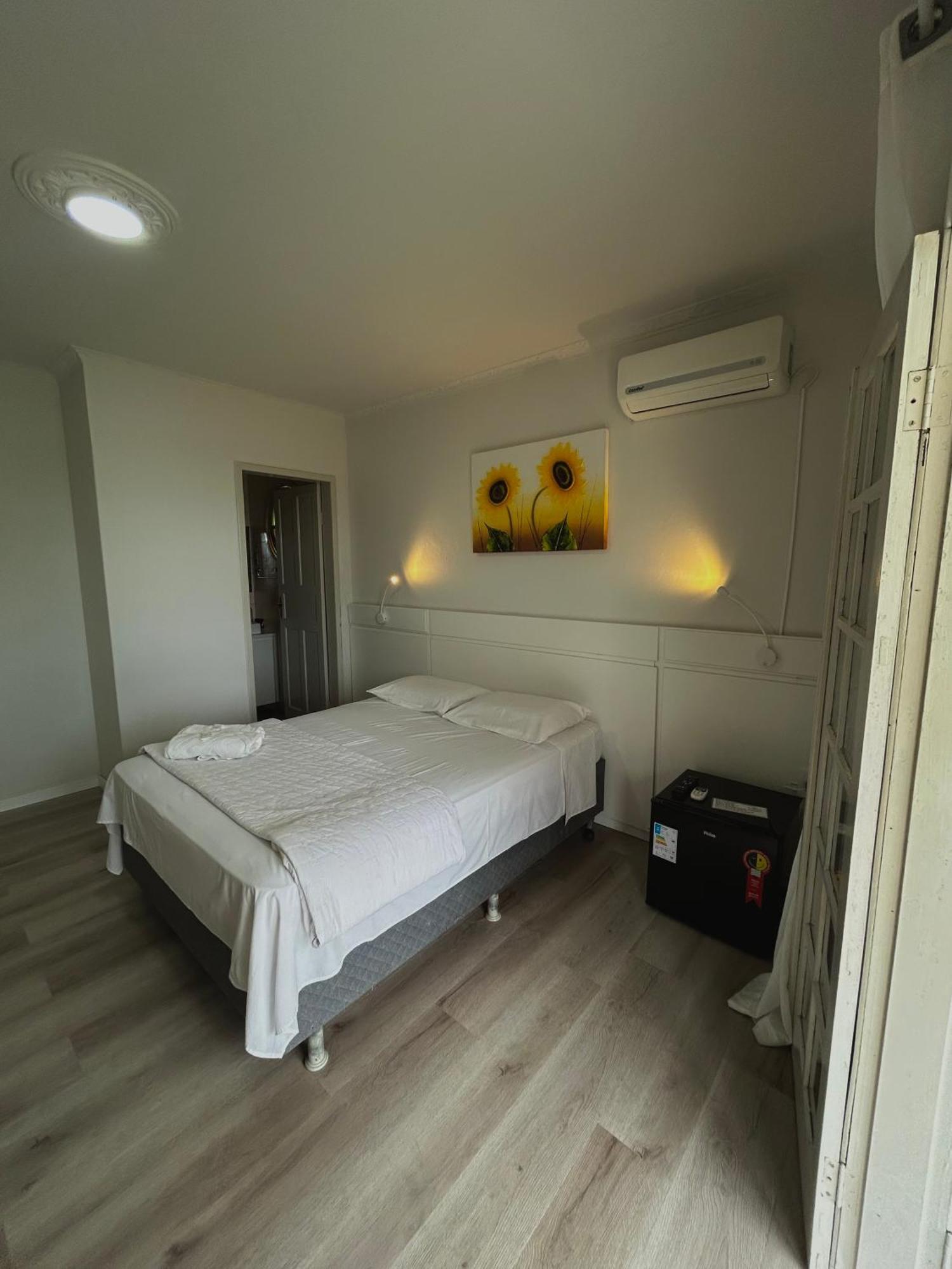 Hotel & Pousada Bella Vista ฟลอเรียนอโปลิส ภายนอก รูปภาพ